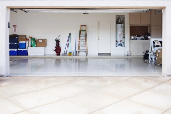 Professional garage door specialists in Mammoth Lakes, CA